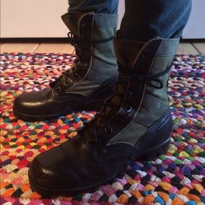 🍃Vintage Army Issued Olive Green Jungle Boots